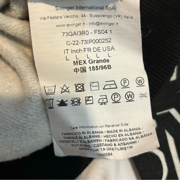 COPY - Versace Gold Hibiscus Logo Sweatshirt 🔥 - Picture 6 of 6